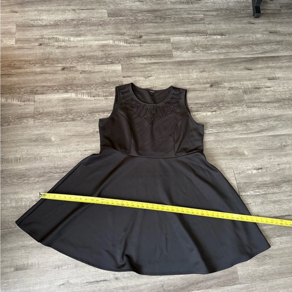 Torrid Black A-Line Mini Dress for Wedding Guests - Picture 5 of 8